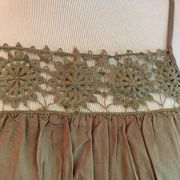 NWT Lulu’s Olive Green Sundress Sz M - Picture 3 of 7